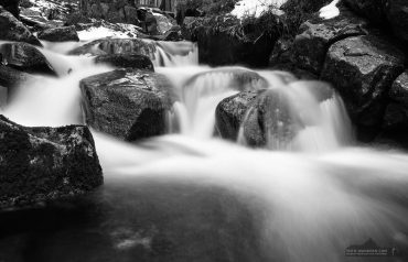 Langzeitbelichtungen an einem Wildbach im Harz