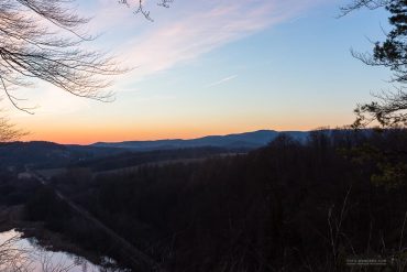 Sonnenuntergang mit Blick zum Ravensberg