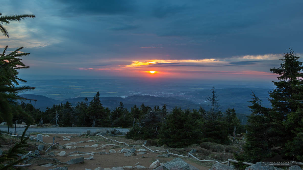 Harzer Gipfeltour -Sonnenaufgang auf dem Brocken