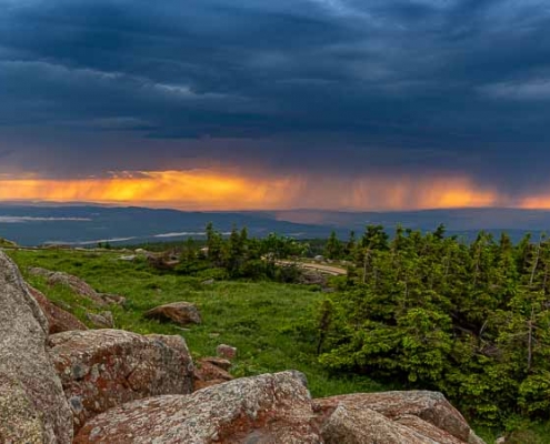 Sonnenuntergang und Blaue Stunde auf dem Brocken im Harz