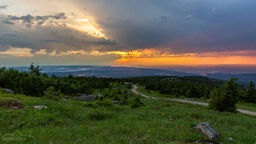 Sonnenuntergang und Blaue Stunde auf dem Brocken im Harz
