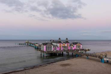 Blaue Stunde an der Seebrücke Sellin auf der Fotoreise Rügen