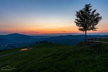 Sonnenuntergang und Blaue Stunde im Alpstein