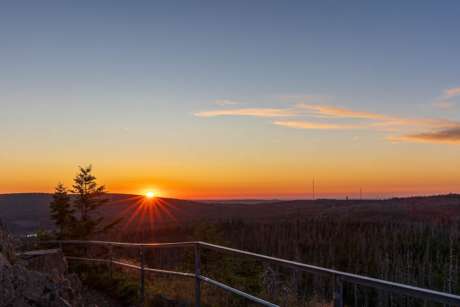Sonnenuntergang auf der Achtermannshöhe im Harz
