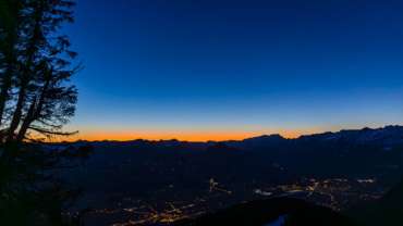 Blaue Stunde an der Rossfeld Panoramastraße